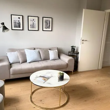 Airport-messe Apartment, Fusslaeufig Erreichbar 3