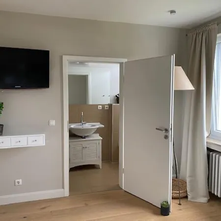 Airport-messe Apartment, Fusslaeufig Erreichbar 3 Ντίσελντορφ